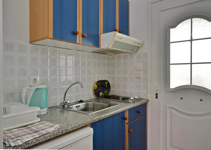 Guest house Manos Kolios